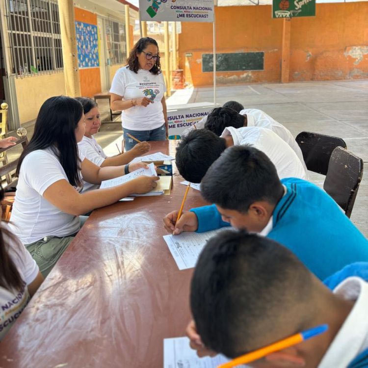 Niños son felices en casa con su familia, dice Consulta Nacional ¿Me Escuchas?