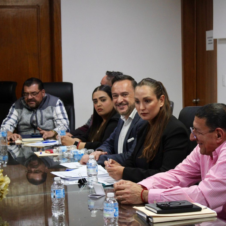 Avanzan acuerdos por el Desarrollo Económico y Turístico de la Capital