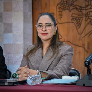 Desglosan acciones de obras públicas ante diputados